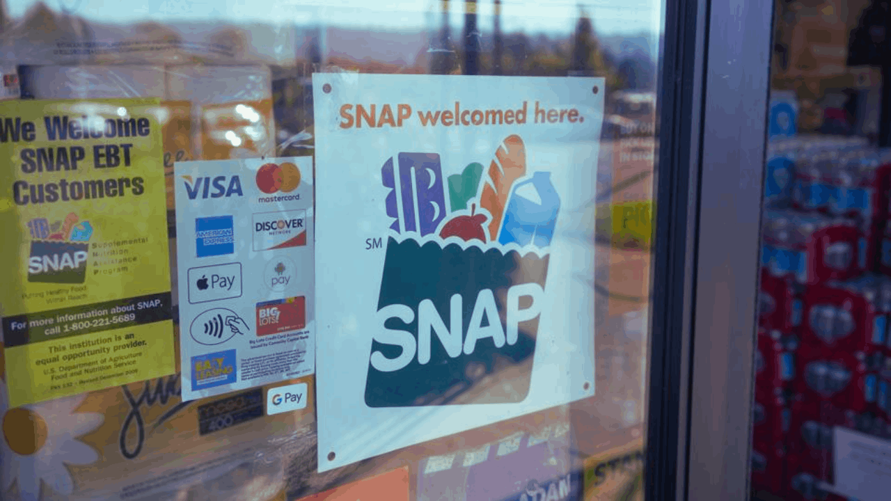 How Much Can You Earn and Still Receive Food Stamps (SNAP)? Understanding the Income Limits for SNAP