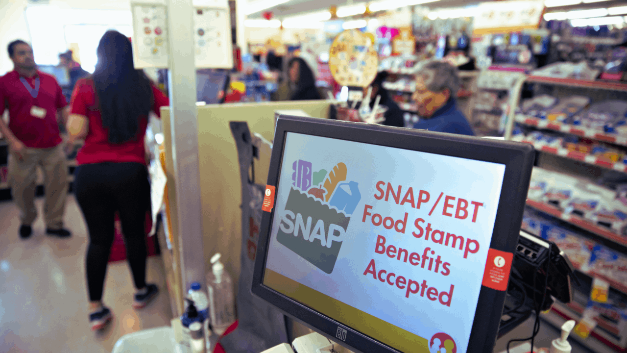 How Much Can You Earn and Still Receive Food Stamps (SNAP)? Understanding the Income Limits for SNAP